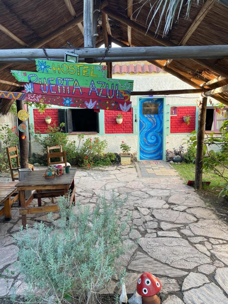 Puerta Azul Hostel Capilla del Monte Exterior photo